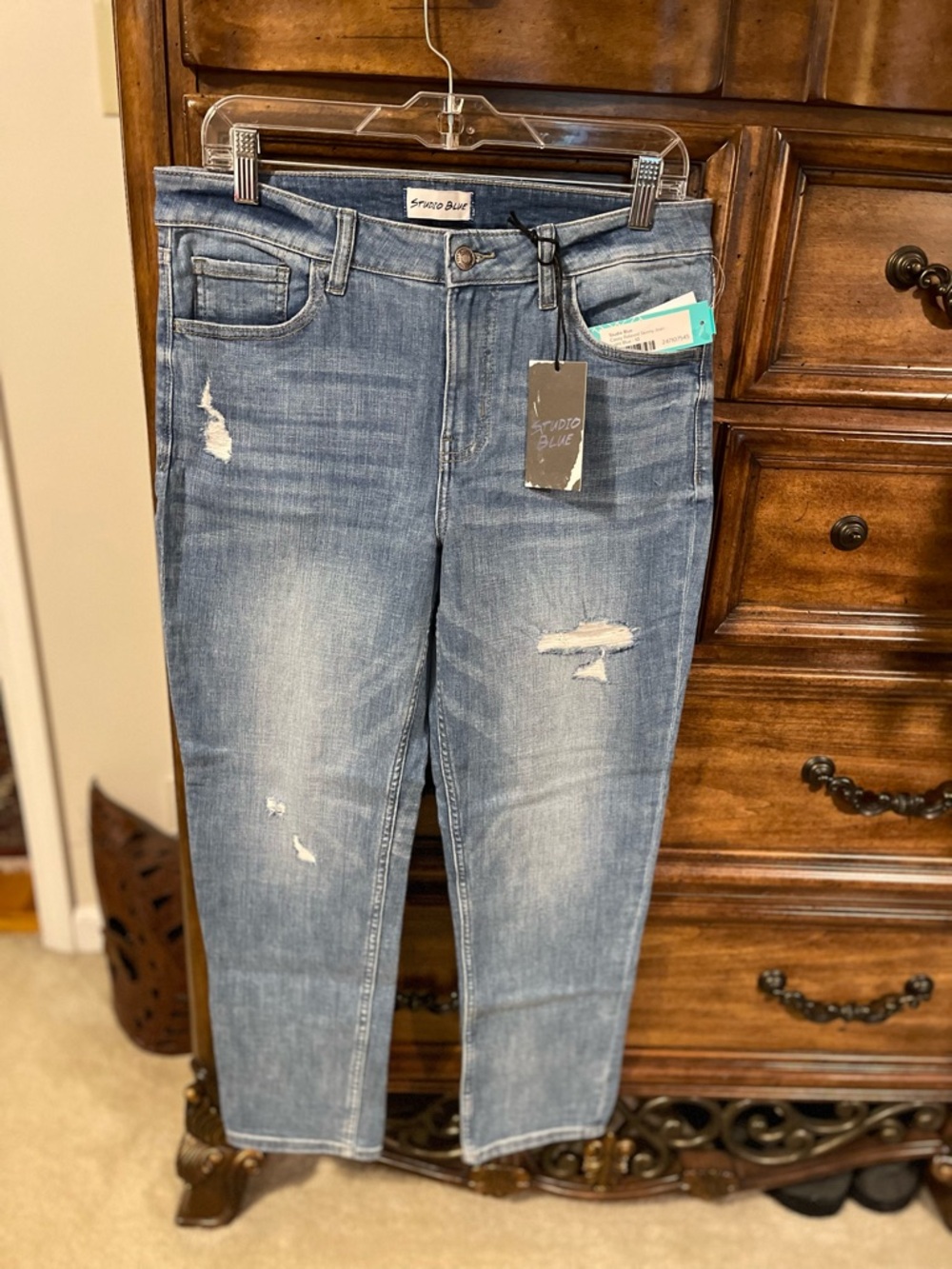 Studio Blue Women's Skinny Jeans in Mid Blue Distressed